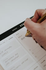Load image into Gallery viewer, Everyday Growth Weekly Planner