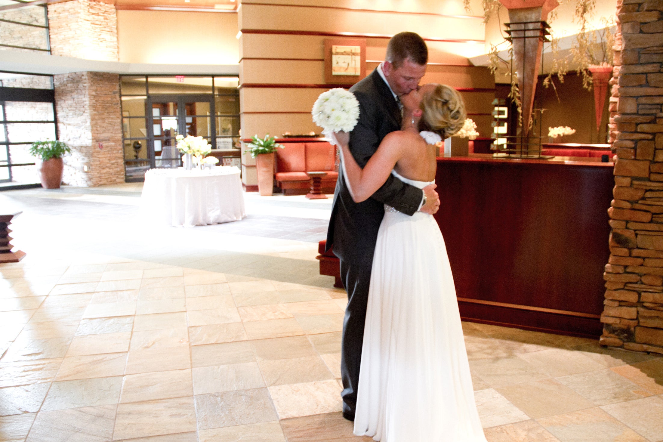 Melissa & Brandon Blackburn of Columbus, Ohio wedding day
